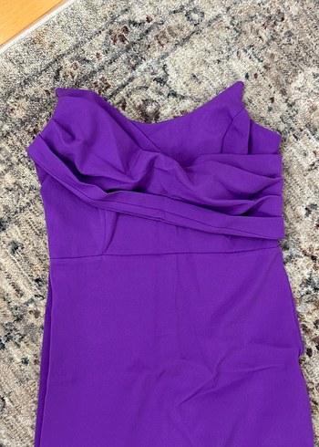 Mor Uzun Drapeli Straplez Abiye Elbise - Görsel 4