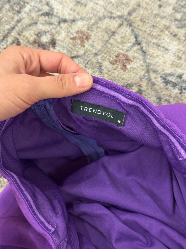 Mor Uzun Drapeli Straplez Abiye Elbise - Görsel 5