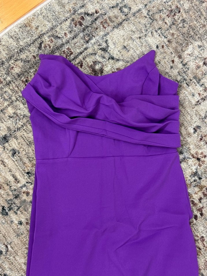 Mor Uzun Drapeli Straplez Abiye Elbise - Görsel 4