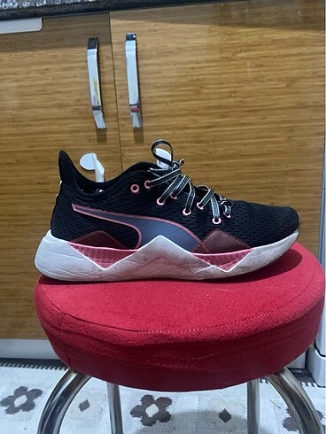 Puma spor ayakkabı