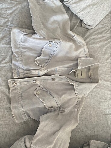xs Beden Pull and bear kot ceket