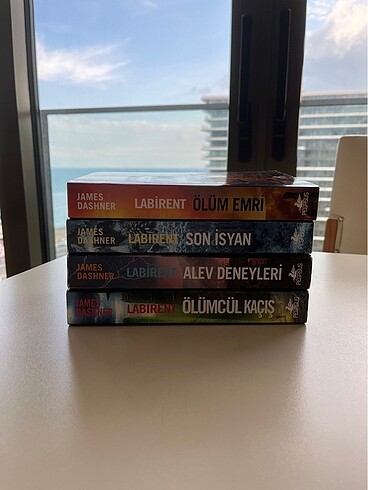 Labirent Serisi ilk 4 kitap