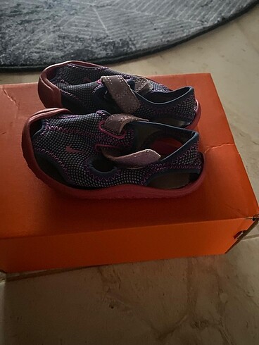 20 Beden pembe Renk Nike sandalet