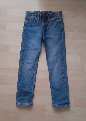 Tommy Hilfiger 8 Yaş