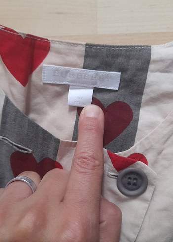 7 Yaş Beden Kız Çocuk Gri Kalp Desenli Fırfırlı Elbise