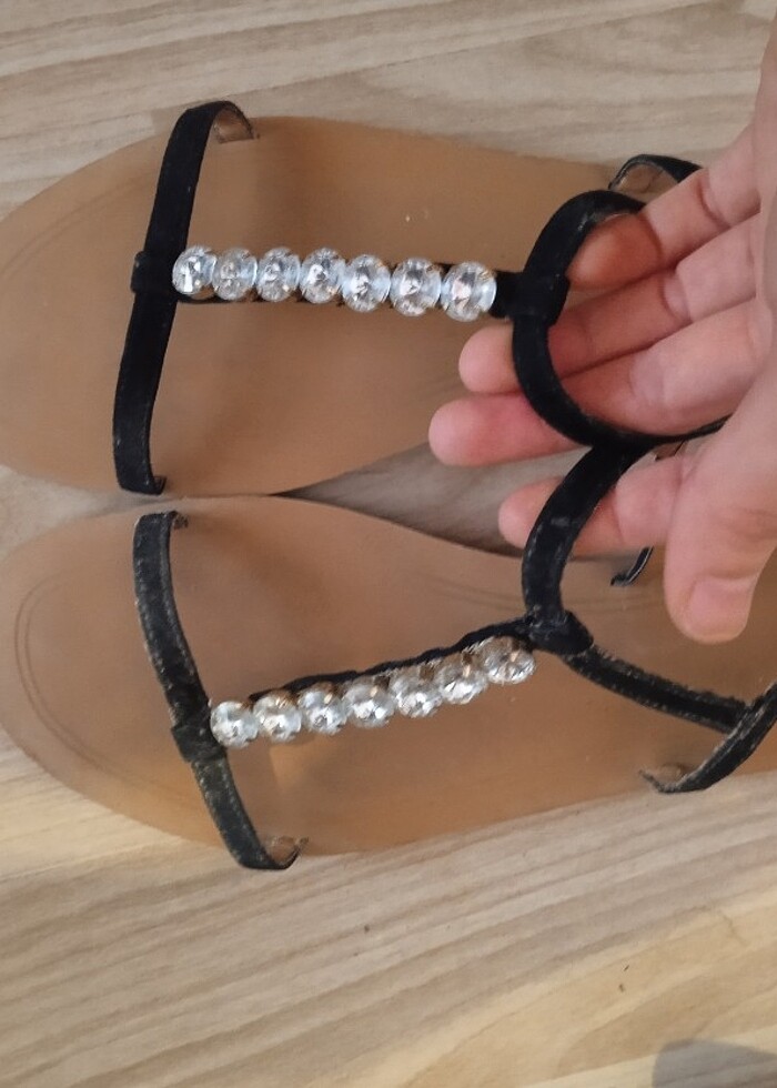 FLO markalı siyah taşlı parmak arası terlik  - Görsel 2