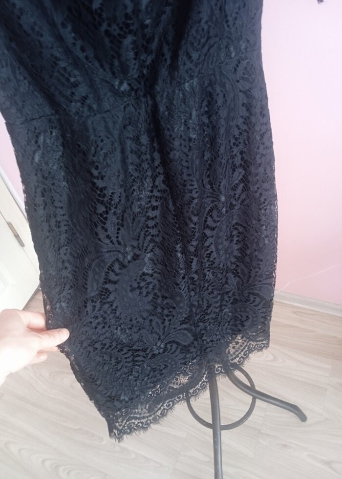 Siyah askılı tül elbise - Görsel 2