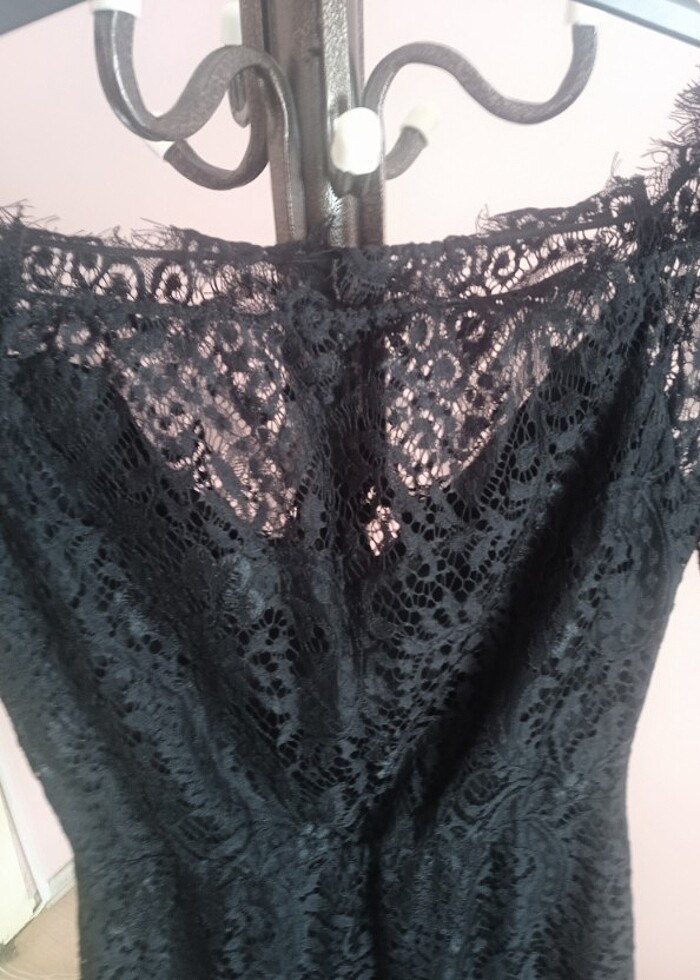 Siyah askılı tül elbise - Görsel 3