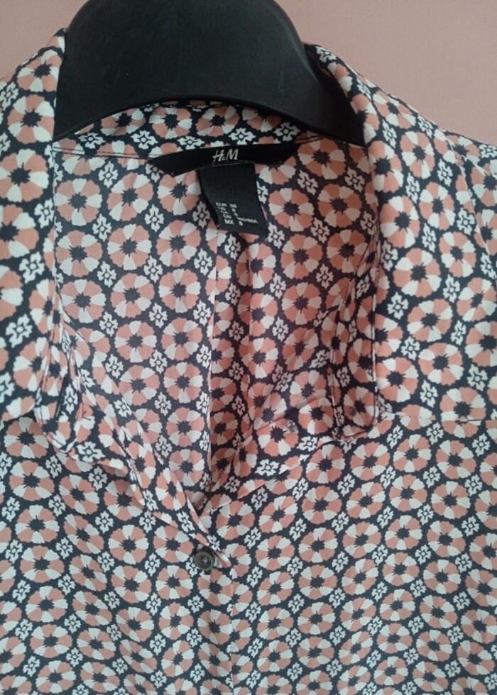 H&m markalı gömlek  - Görsel 2