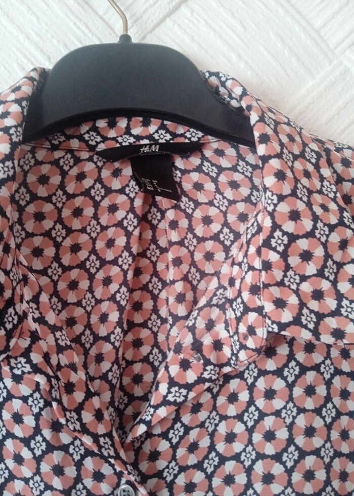 H&m markalı gömlek  - Görsel 3