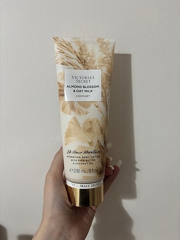 Victoria Secret vücut losyonu
