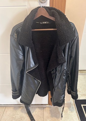 Kürklü Siyah Deri Kadın Biker Ceket