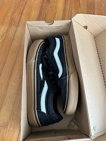 42 Beden Vans erkek ayakkabı