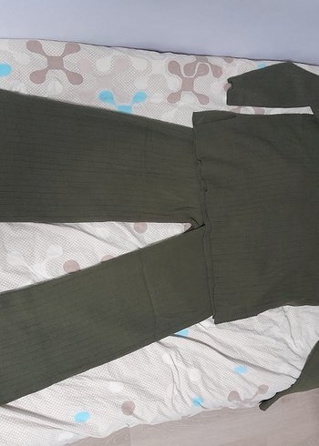 Haki Renkli Triko Takım - Görsel 2