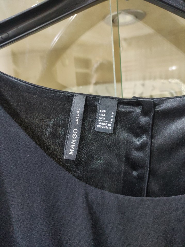 Siyah Volanlı Mini yarım Kollu Elbise - Görsel 3