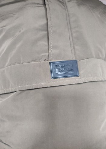 Kapüşonlu Yüksek Yakalı Haki Mont - Görsel 7