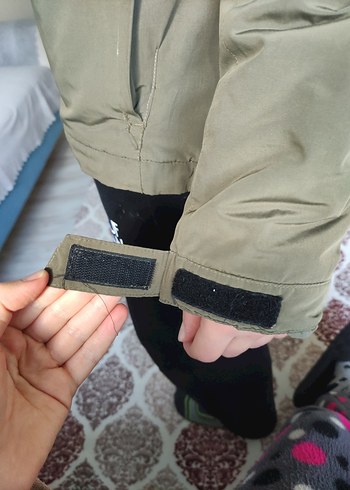 Kapüşonlu Yüksek Yakalı Haki Mont - Görsel 6