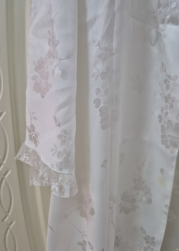 Nakışlı Bohem Uzun Beyaz Kadın Sabahlık - Görsel 3