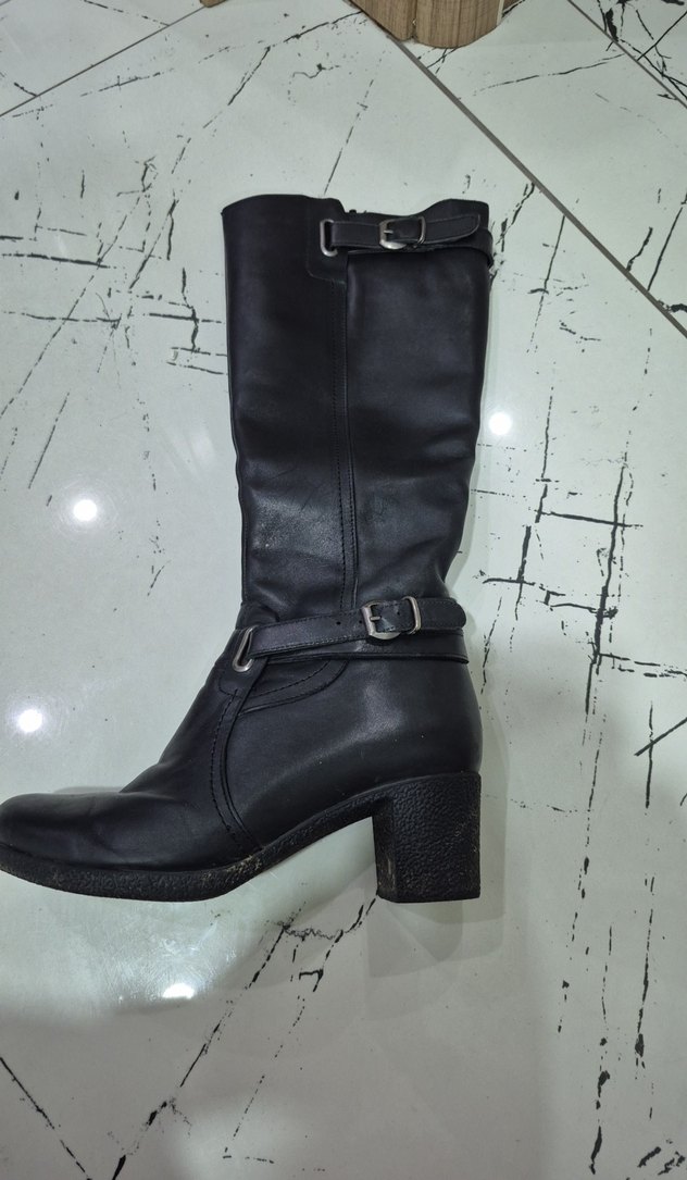 Tokalı Siyah Deri Dizüstü Kadın Çizme - Görsel 2