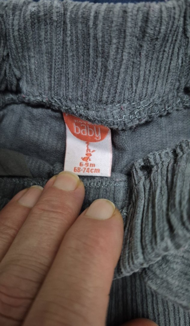 Kız Çocuk Gri Kadife Pliseli Şort - Görsel 3