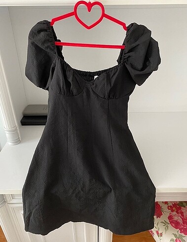 H&M Elbise