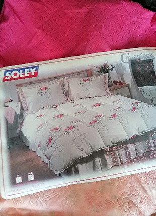 xl Beden ten rengi Renk yatak fırfır