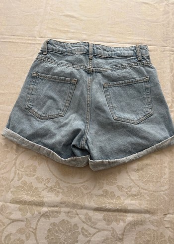 Düğmeli Loose Fit Mini Denim Şort - Görsel 4