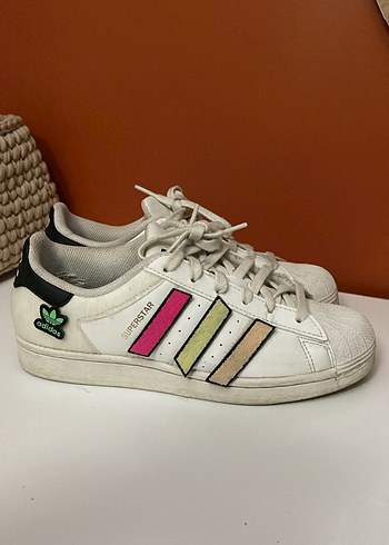 Beyaz Adidas Superstar Platform Spor Ayakkabı - Görsel 2