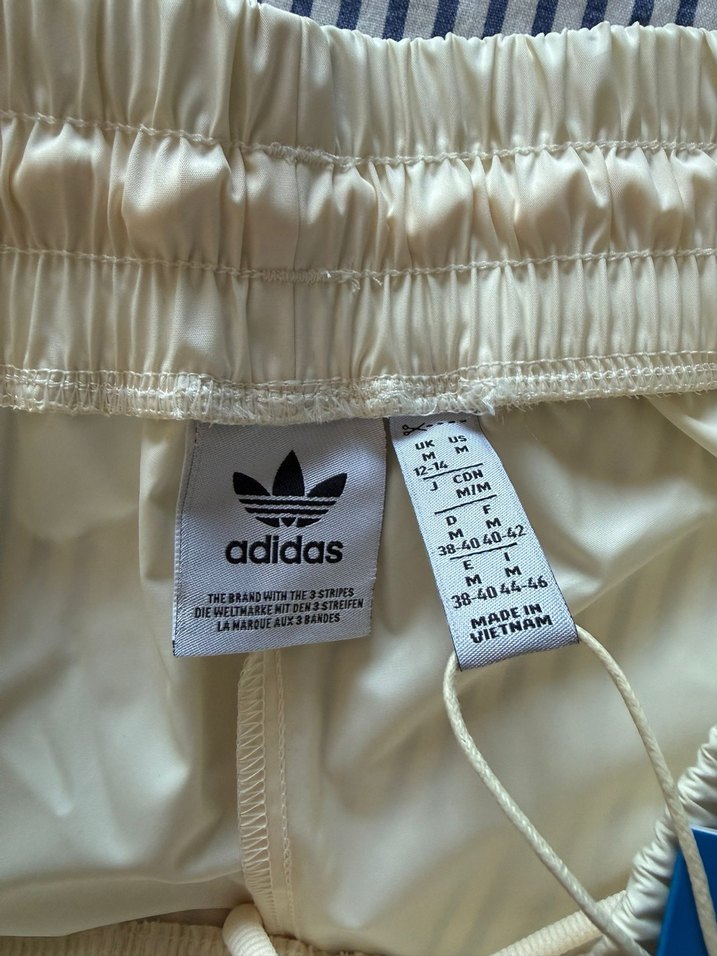 Kadın Beyaz Keten Pilili Midi Pantolon - Görsel 4