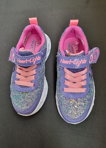 Skechers 28 numara spor ayakkabı