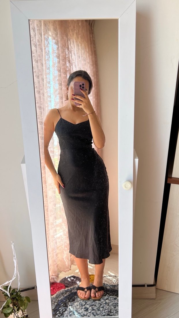 Siyah V Yaka Midi Drapeli Elbise - Görsel 4