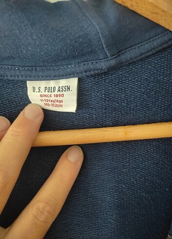 11-12 Yaş Beden lacivert Renk U.S Polo Hırka