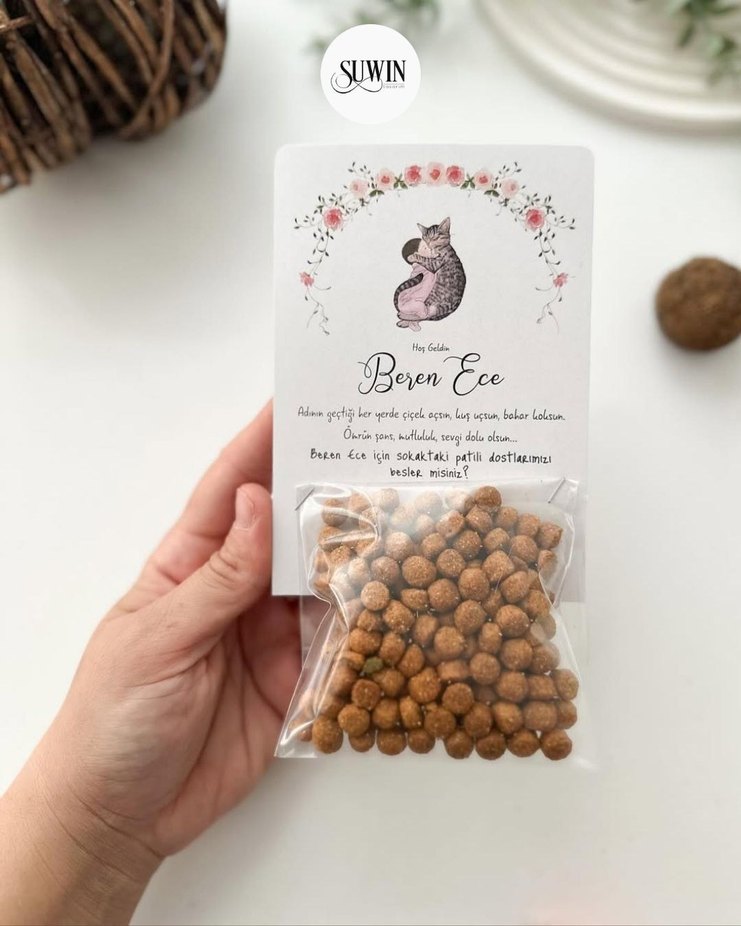 bebek mevludu hediyesi Kedi Maması Paketinde Hoş Geldin Mesaji - Görsel 3