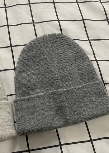 Kadın Gri Örgü Yün Bere - Görsel 2