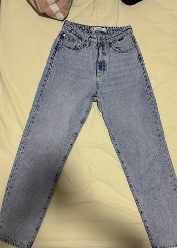 26 Beden Mavi Kadın Düğmeli Denim Pantolon