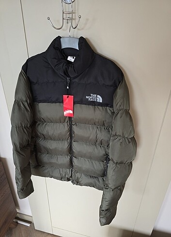 THE NORTH FACE ŞİŞME MONT TAM DOLUM ÜST KISMI KAPİTONE ALTI JESS