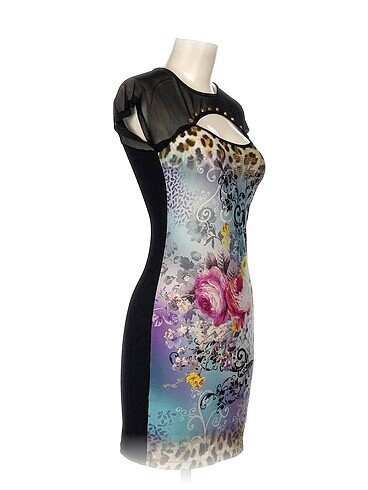 Vintage Love PreLoved Kısa Elbise %70 İndirimli.