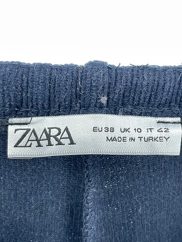 38 Beden çeşitli Renk Zara Eşofman Altı %70 İndirimli.