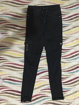 siyah pantolon