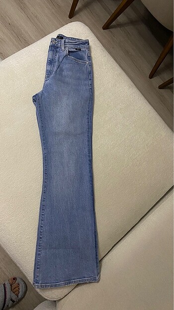 Mavi jean pantolon
