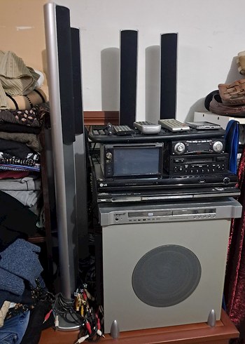 Beden Renk Turuncu Elektrikli Süpürge