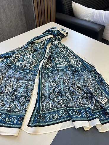 Etnik desen ipek şal