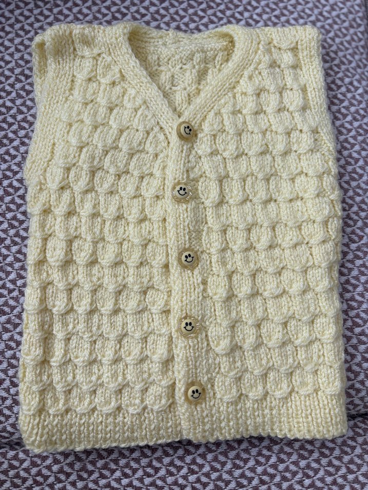 Elişi  Bebek Örgü Yelek - Görsel 2