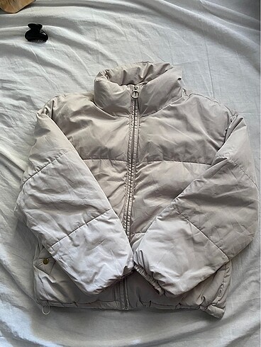 PULL&BEAR şişme mont