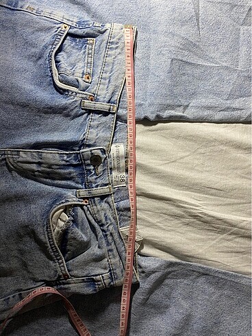38 Beden Stradivarius Jean