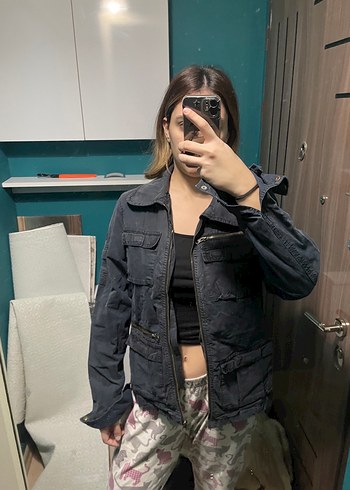 Zara Kadın Gri Kamuflaj Denim Ceket