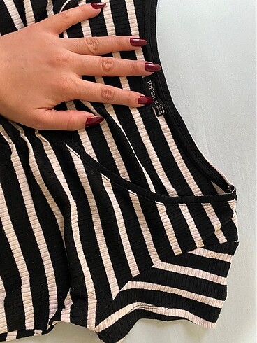 m Beden Çıtçıtlı çizgili bodysuit