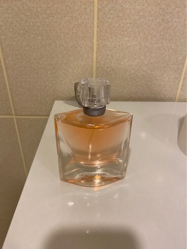 Lancome La Vie Est Belle parfüm tester