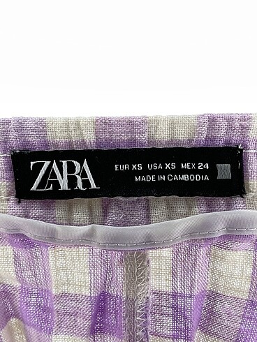 xs Beden çeşitli Renk Zara Mini Şort %70 İndirimli.