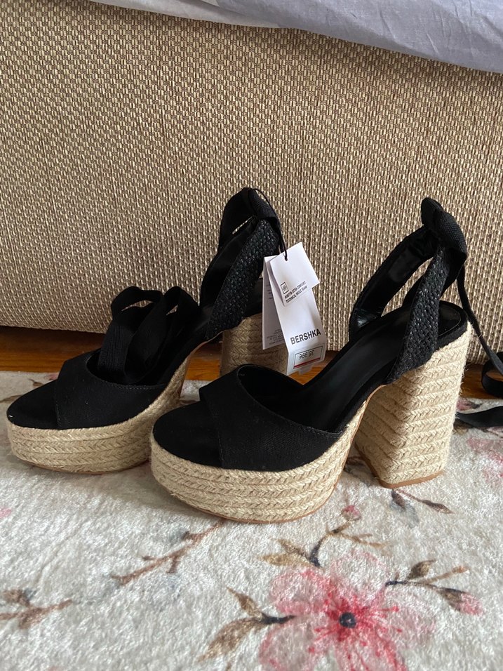 Siyah Hasır Platform Topuklu Sandalet - Görsel 2